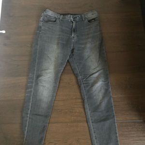 Uniqlo EZ Jeans